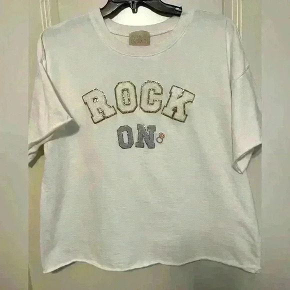 Judith March Tops - Judith March Engaged Tee - Women’s Sz Large